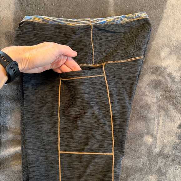 Prana Stylish Multicolor Women's Yoga Pants - Picture 4 of 6